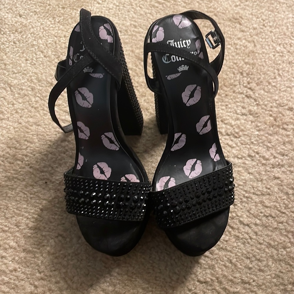 Juicy Couture Stud heals